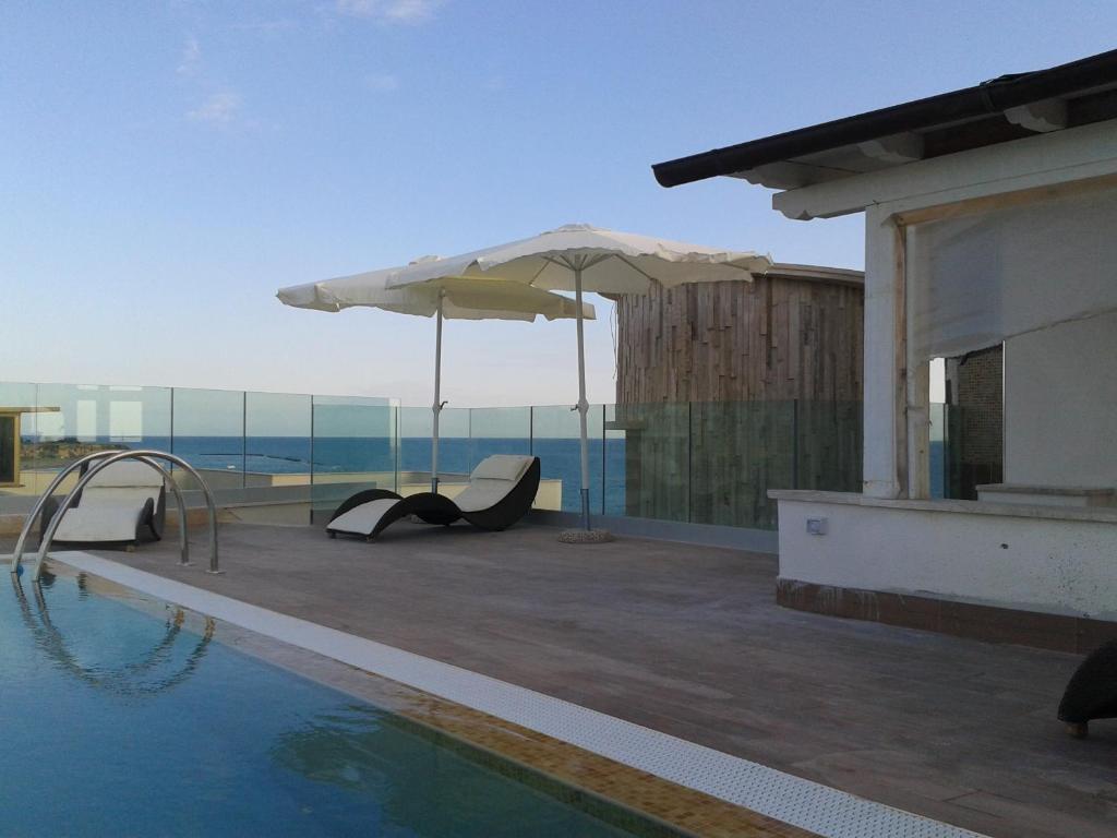 Hotel L'Approdo 안치오 외부 사진